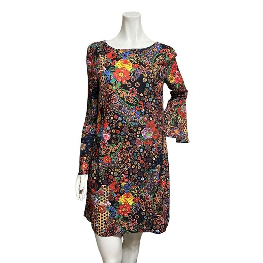 Versona Flower Multi-Colored Dress With Flutter Sleeves Size 6